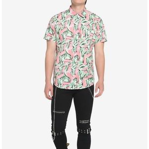 Hopper’s Woven Button Down Shirt 2XL